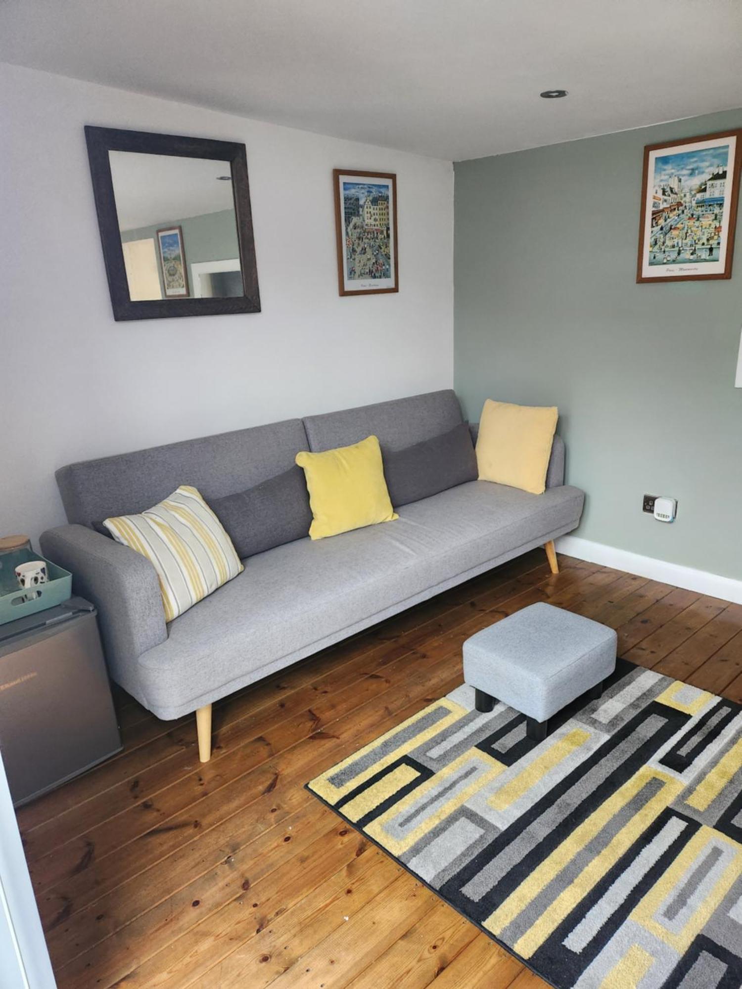 West Lodge Hatfield  Dış mekan fotoğraf